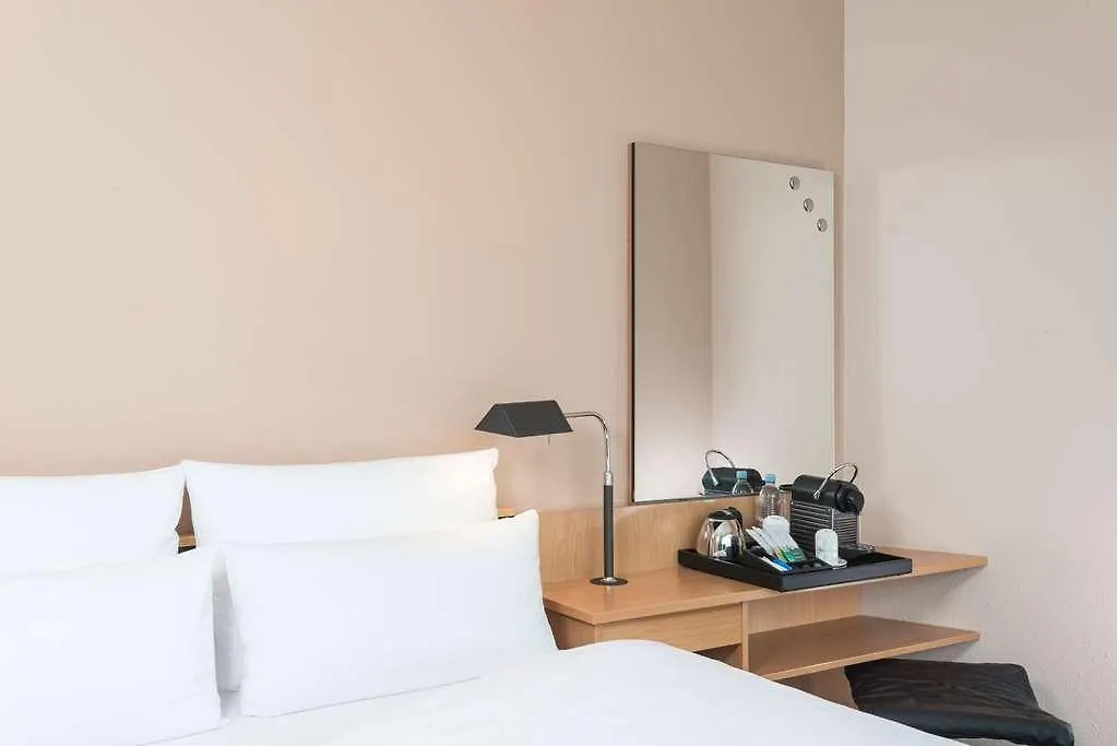 Nh Duesseldorf City Hotel Dusseldorf