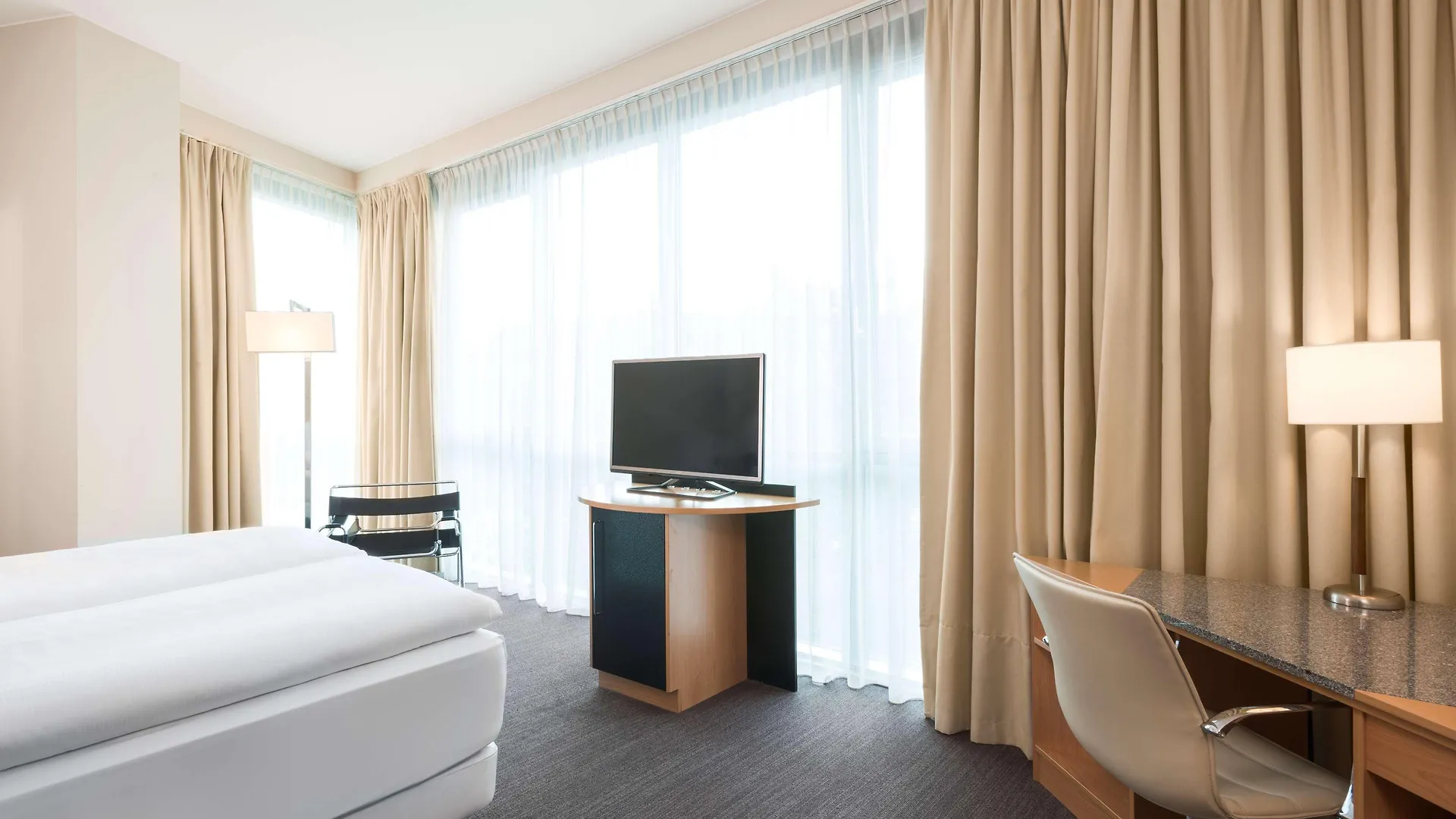 Hotel NH Düsseldorf City