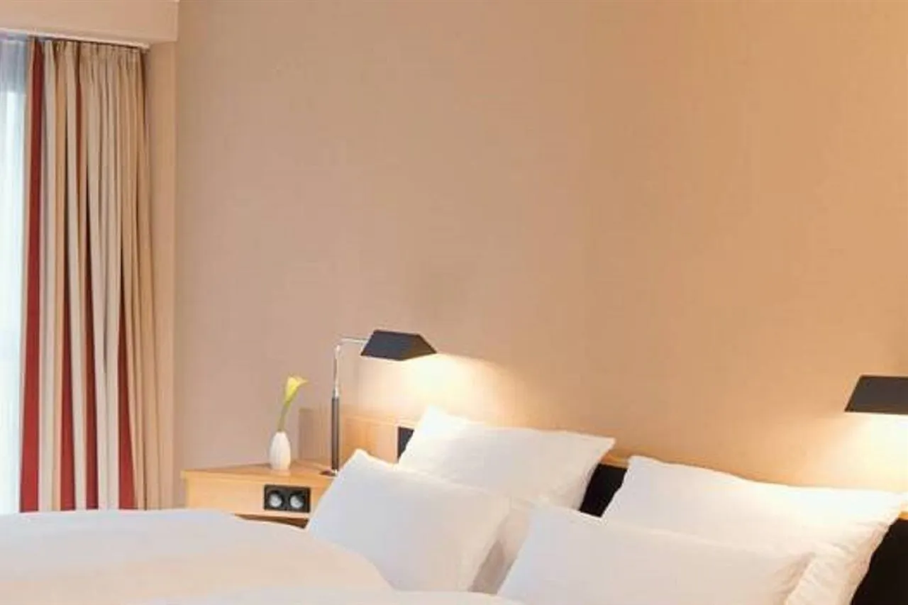 Nh Duesseldorf City Hotel