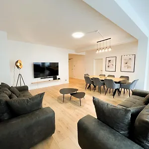 4* شقة فندقية زنترأبارتمنتس تونهان شتراسة